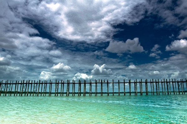 Rợn gáy với những cây cầu đáng sợ nhất thế giới ảnh 7